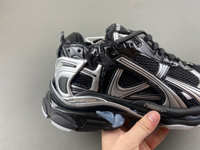 BLCG Runner Sneaker 772774 W3RNY 0322