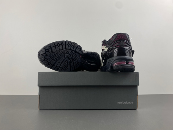 N3w Balance 1906A Black Pink U1906AD