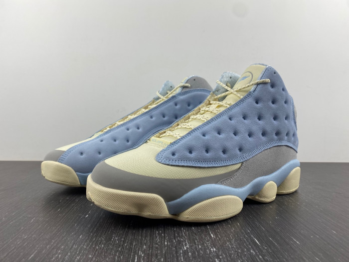 Air Jordan 13 SOLEFLY DX5763-100
