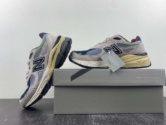 N3W BLANCE SNEAKER M990AG3