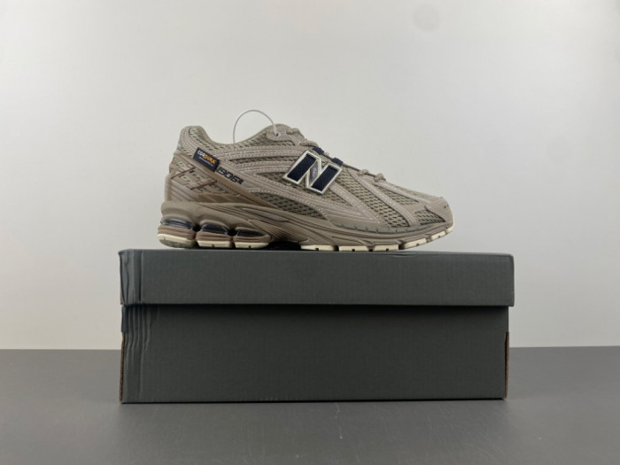 N3w Balance 1906R Cordura Olive Tan U1906ROB