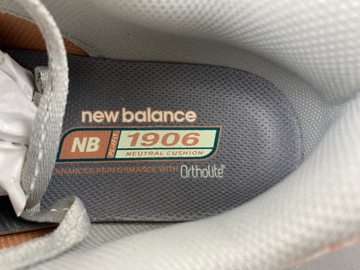 N3w Balance 1906W New Spruce Light Sparrow U1906WFB
