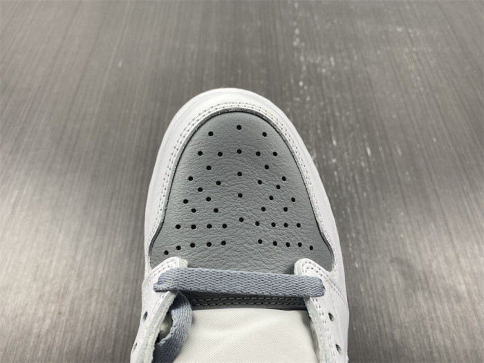 Air Jordan 1 High OG "Stealth" 555088-037