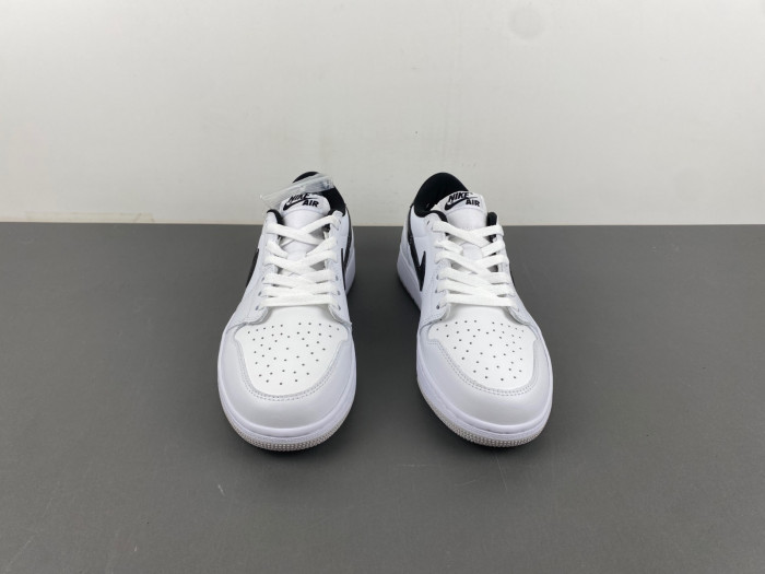 Air Jordan 1 Retro Low 