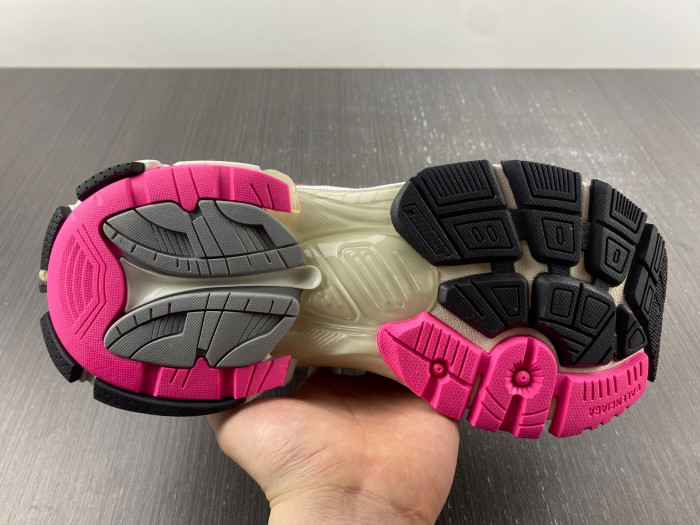 BLCG Runner Sneaker 677402 W3RBN 9155
