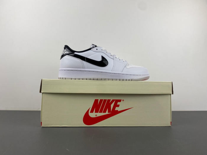 Air Jordan 1 Retro Low 