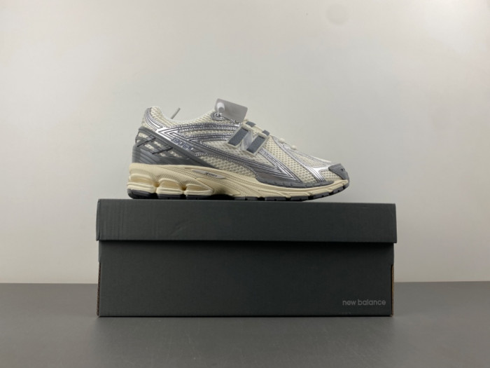 N3w Balance 1906W Moonrock Silver M1906RFS