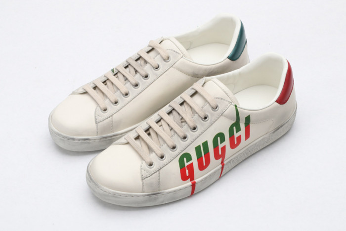 Gu66 Ace Embroidered Low-Top Sneaker 576137 A38V0 9090