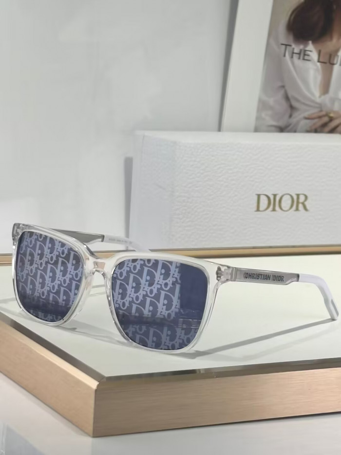 dio Sunglasses