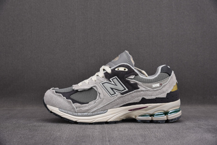 N3W BLANCE SNEAKER