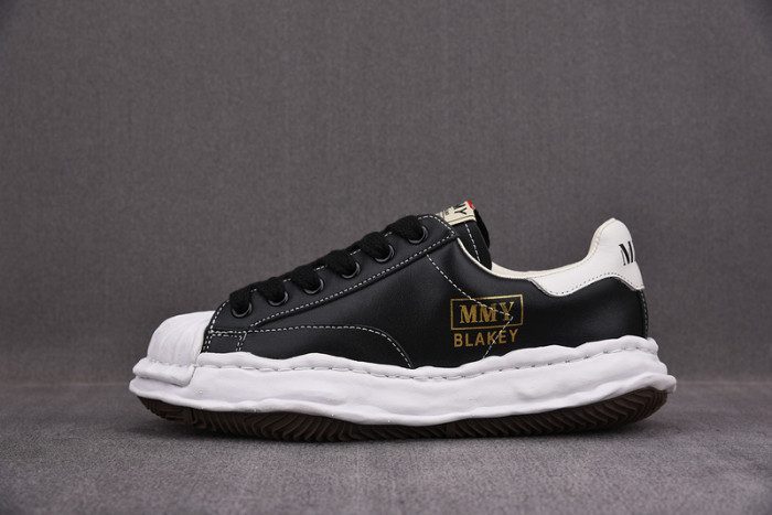 MAISON MIHARA YASUHIRO SNEAKER