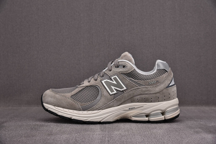 N3W BLANCE SNEAKER