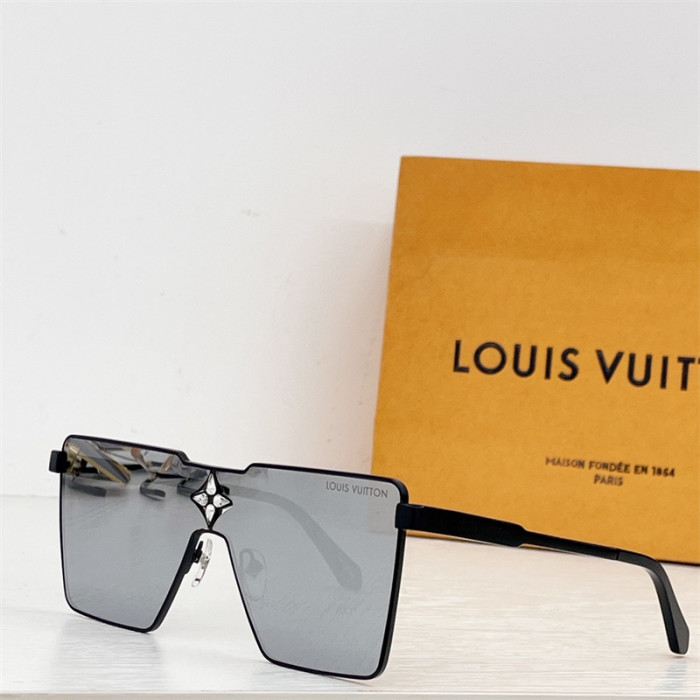 Lou1su1tt Sunglasses