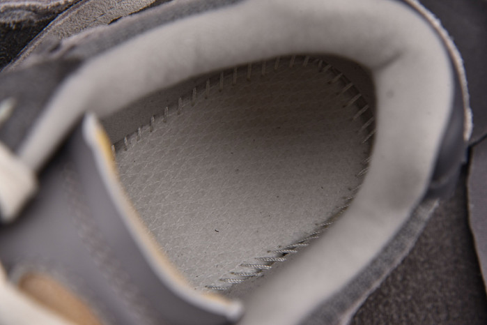 N3W BLANCE SNEAKER