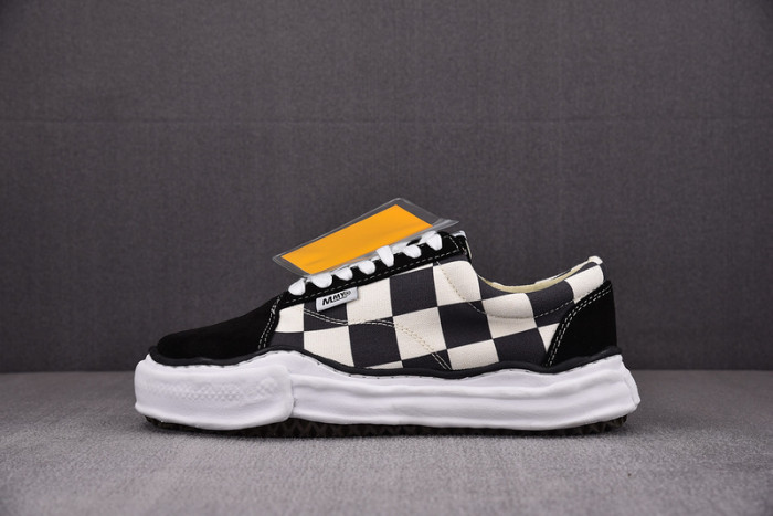 MAISON MIHARA YASUHIRO SNEAKER