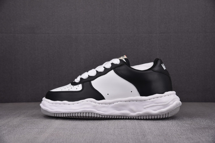 MAISON MIHARA YASUHIRO SNEAKER