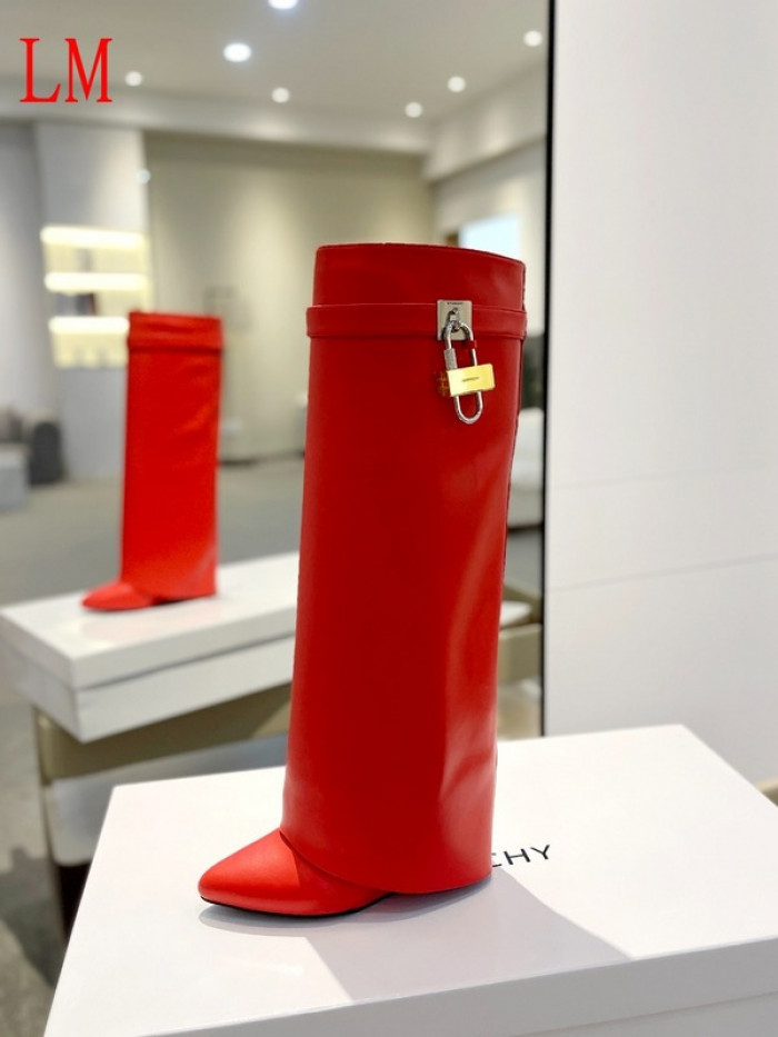 G1VENCHY BOOTS