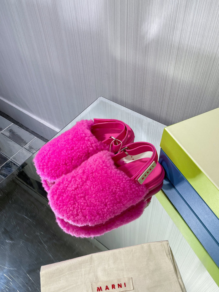 Marni Fur slides