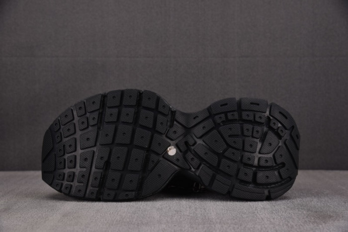 BLCG 3XL SNEAKER 825623 W3XPL 1882
