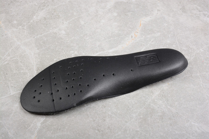 N3W BLANCE SNEAKER