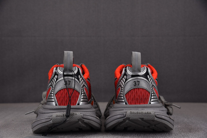BLCG 3XL SNEAKER 734731 W3XGM 6711