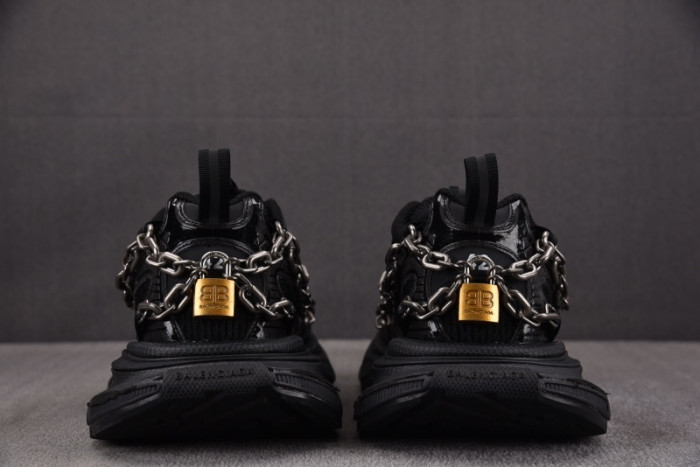 BLCG 3XL SNEAKER 825623 W3XPL 1882