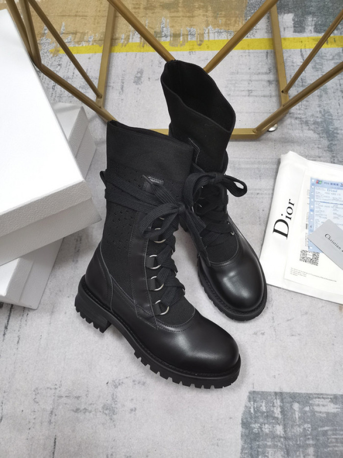 D10R Female boots