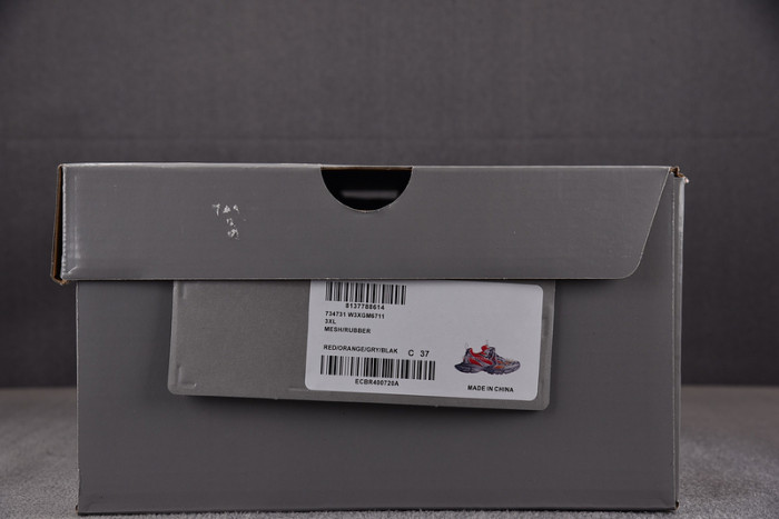 BLCG 3XL SNEAKER 734731 W3XGM 6711