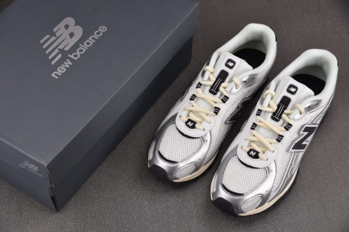 N3w Balance 204L Silver Metallic Black U204LSWD