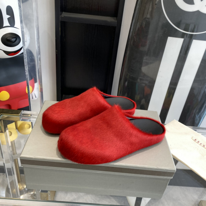 Marni Fur slides