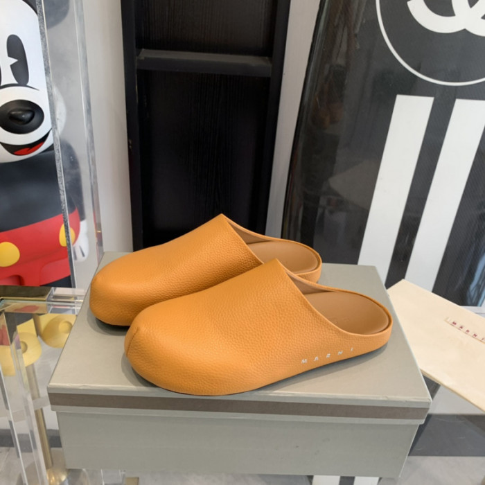 Marni Fur slides