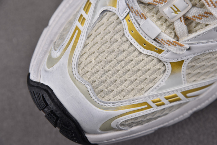 BLCG 6XL Beige Gold White 815853 W2MV2 9891