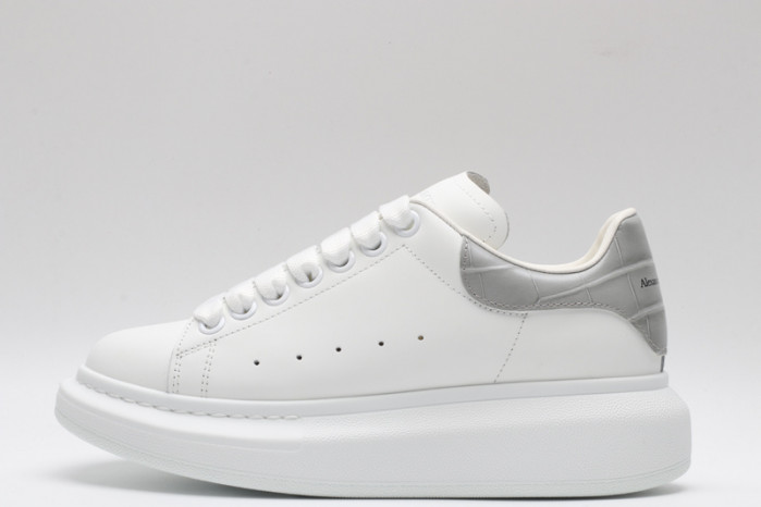 MQ Sneakers