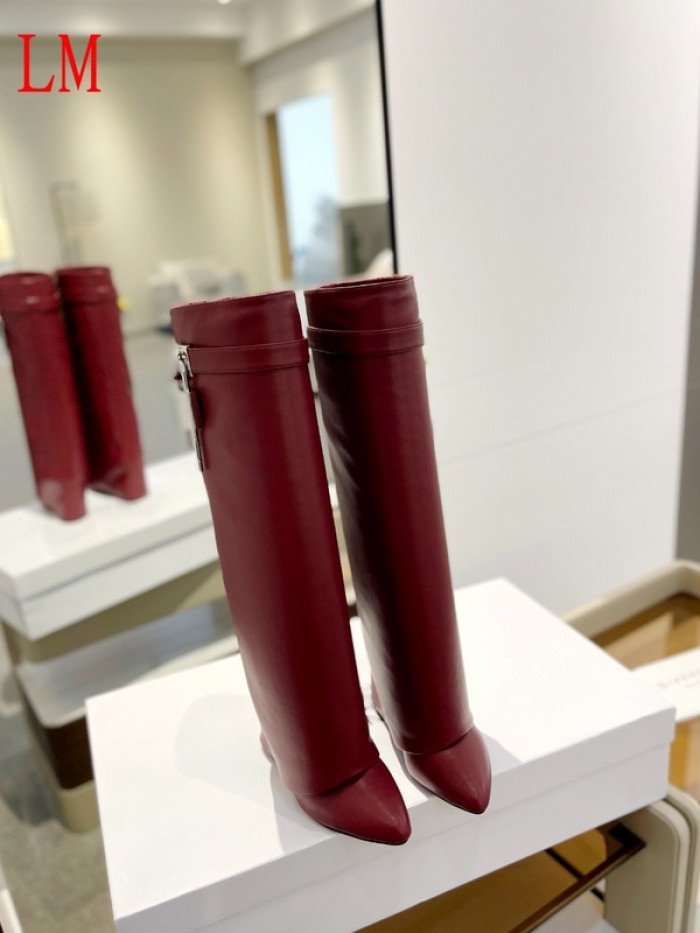 G1VENCHY BOOTS