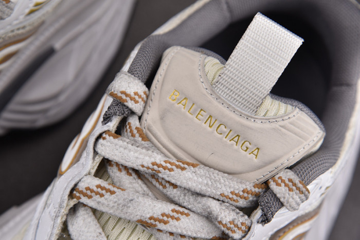 BLCG 6XL Beige Grey Gold 815859 W2MV2 9891