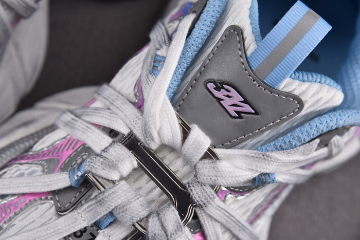 BLCG 3XL SNEAKER 825599 W3XCH 9145