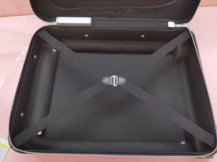 Lou1su1tt TRAVEL BOX