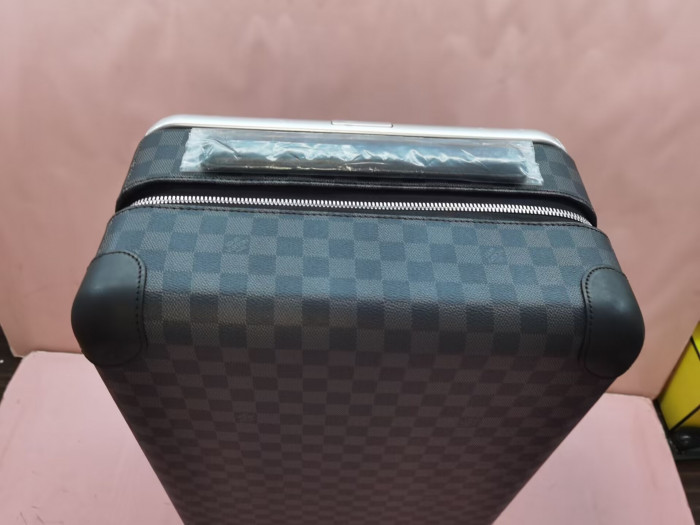 Lou1su1tt TRAVEL BOX