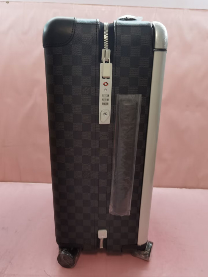 Lou1su1tt TRAVEL BOX
