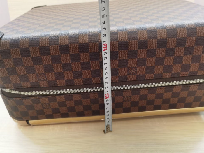 Lou1su1tt TRAVEL BOX
